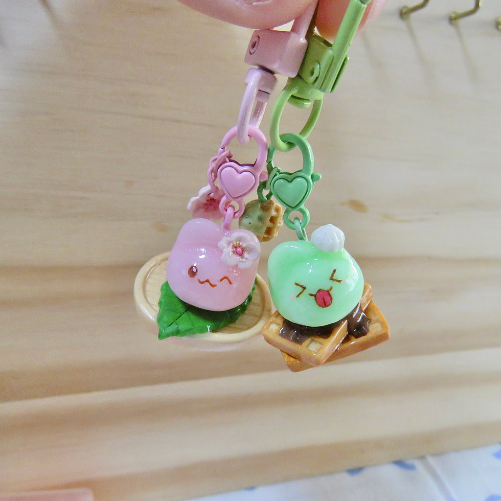Sweet and Savoury Glow in the Dark Bunbuns Blind Box