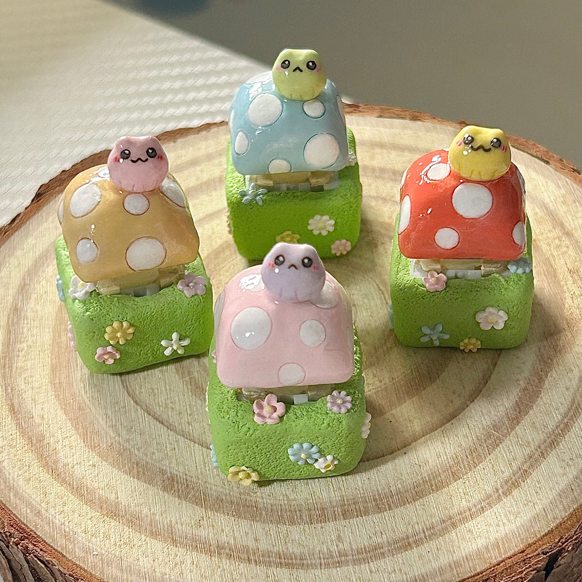 Mushroom Frog Clicker/Keycap (Made-to-order)
