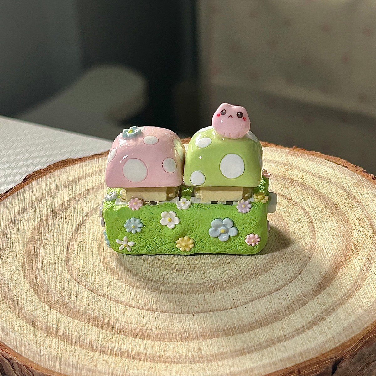 Mushroom Frog Clicker/Keycap (Made-to-order)