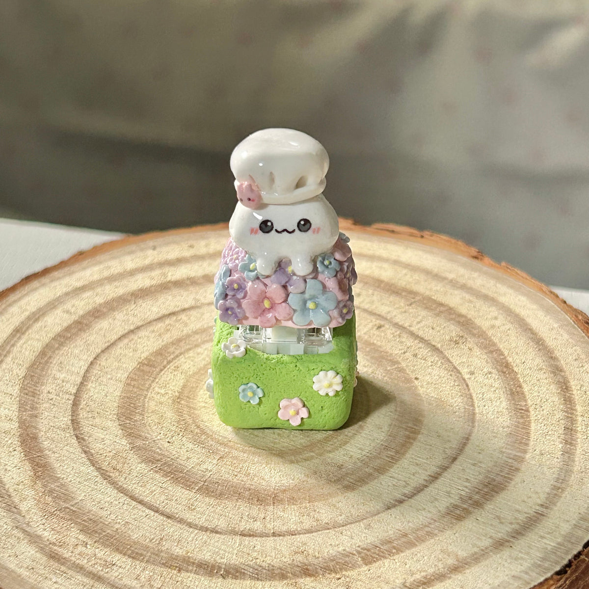 Peek-a-bloom Keycap/Clicker (Made-to-order)