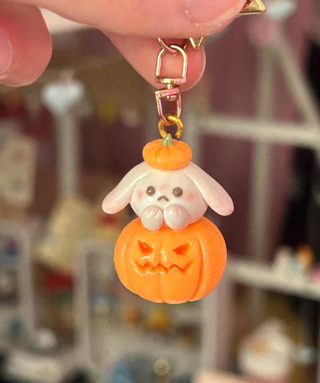 Glow in the dark pumpkin bunny keychain