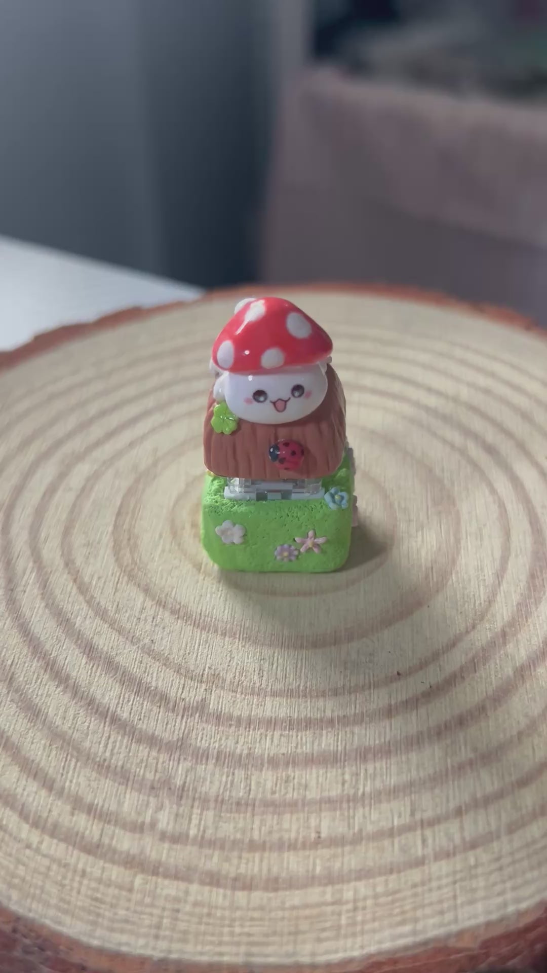 Cotton Mushroom Log Keycap