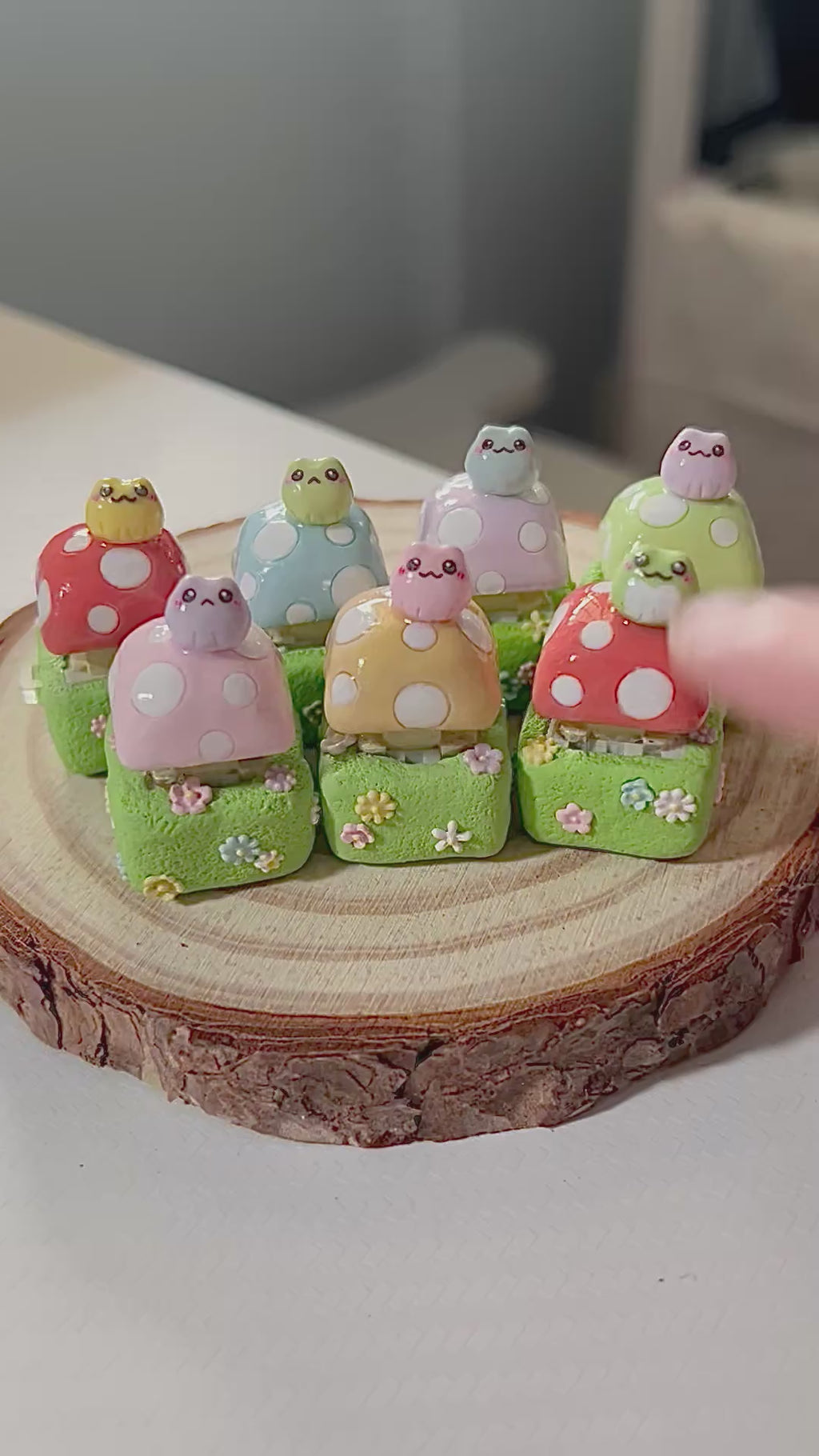 Mushroom Frog Clicker/Keycap (Made-to-order)